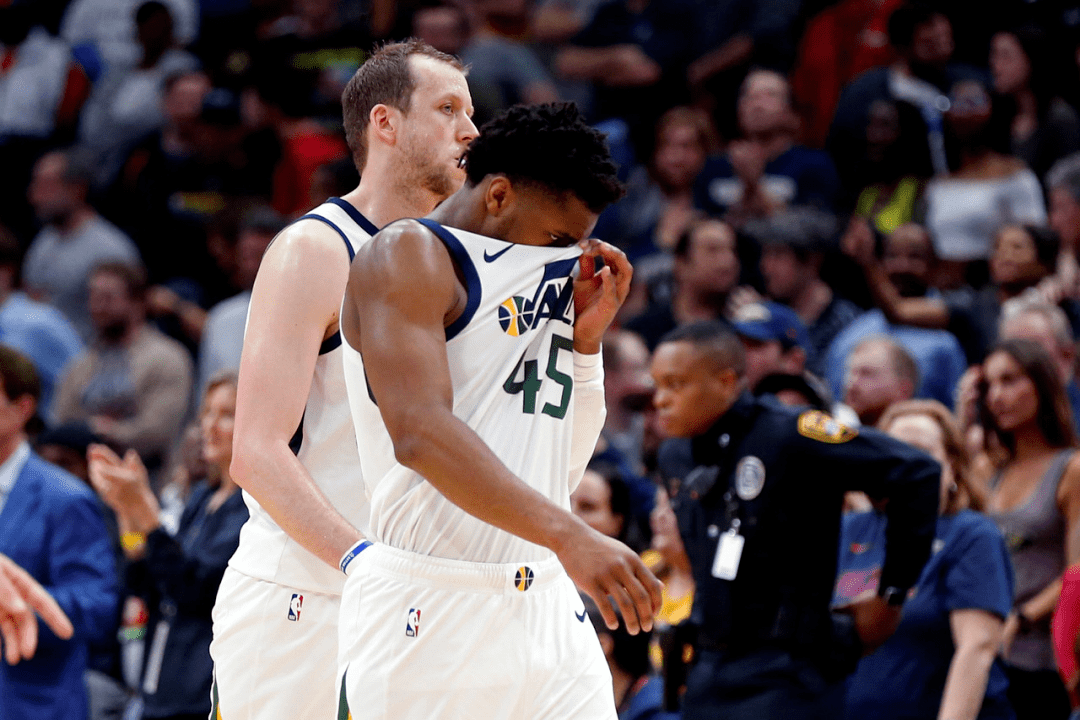 九游体育下载-包含清晨法国杯传出新动向，奥兰多魔术扳平良机，管理层表态——话题不断，球队文化再被提及的词条